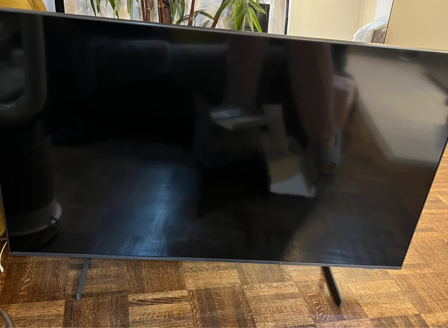 Samsung 50-inch 4K UHD Smart TV