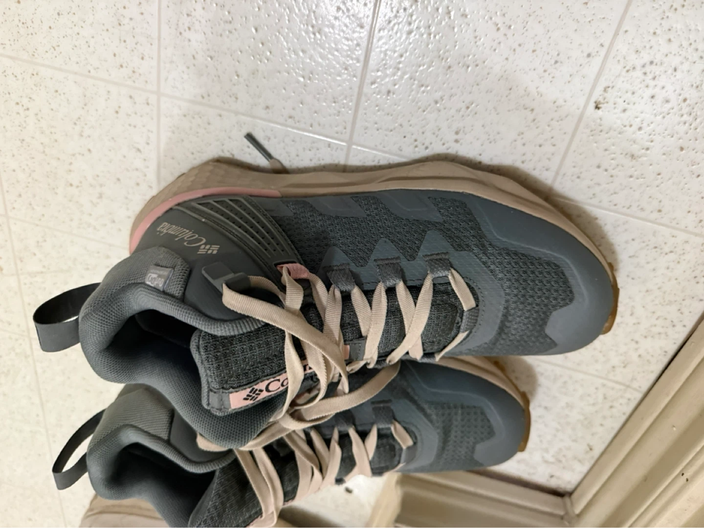 Columbia Women's Facet 75 Mid Outdry Shoes - photo 2