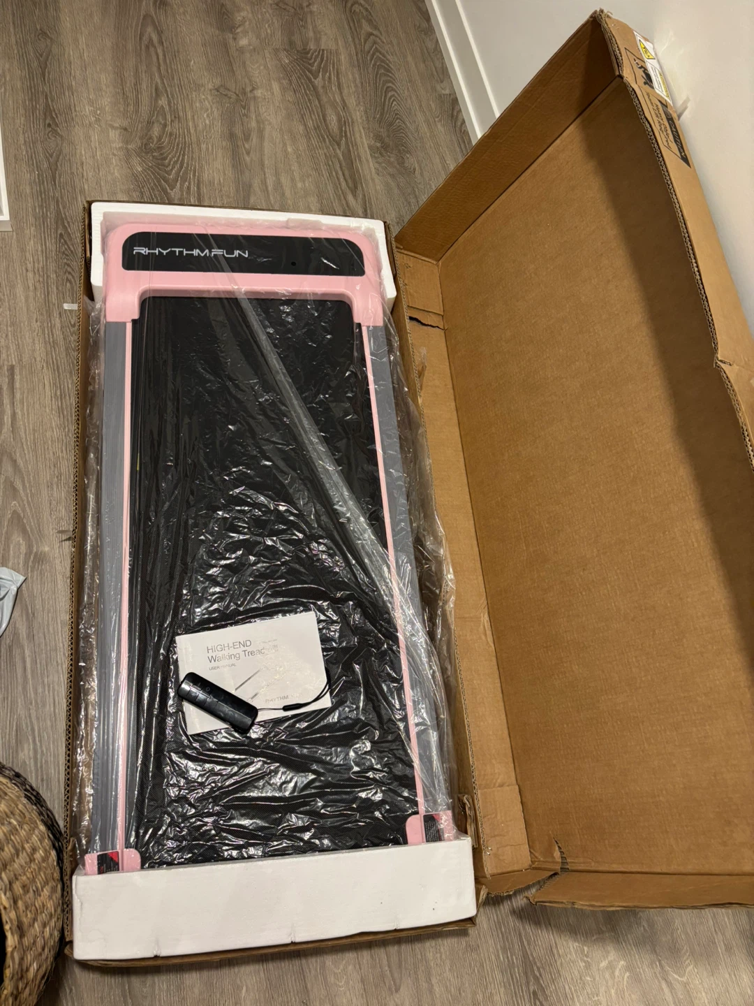 Rhythm Fun pink Treadmill