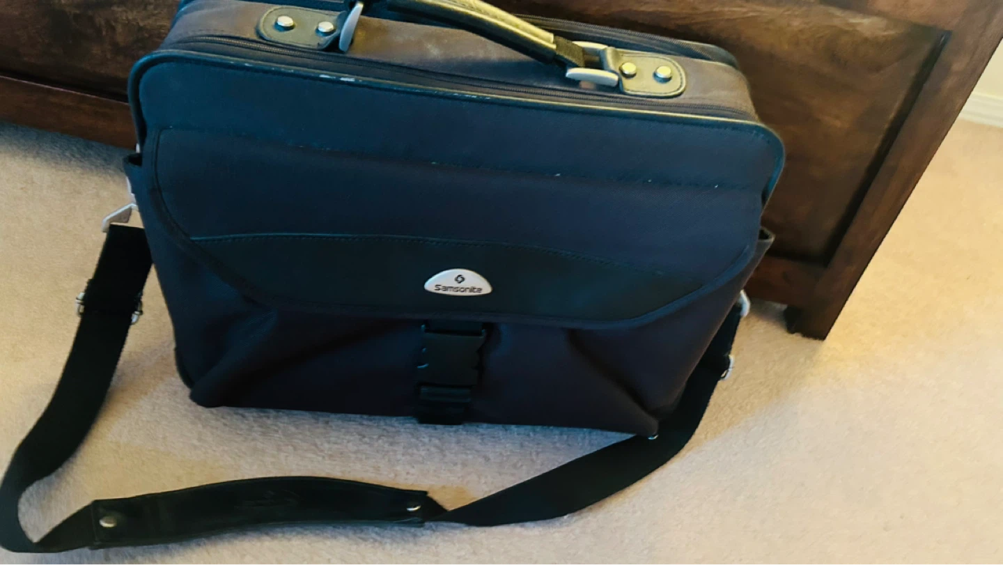 Samsonite Briefcase Laptop Bag