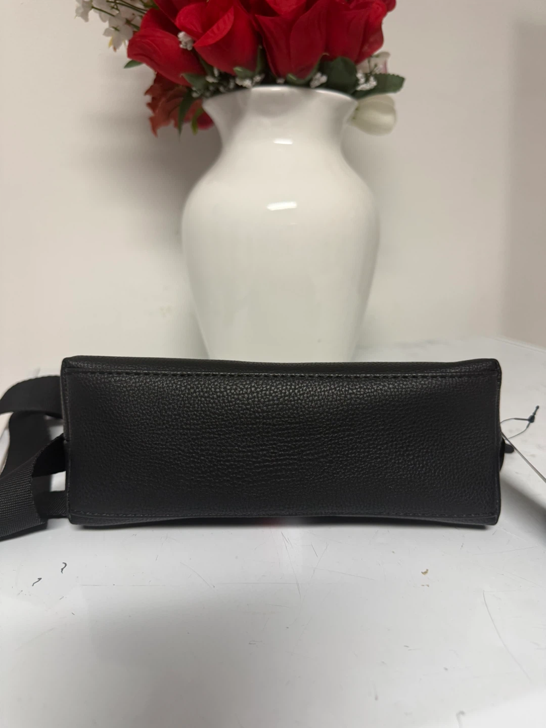 Tommy Hilfiger Black Pebble Leather Crossbody Bag - photo 3