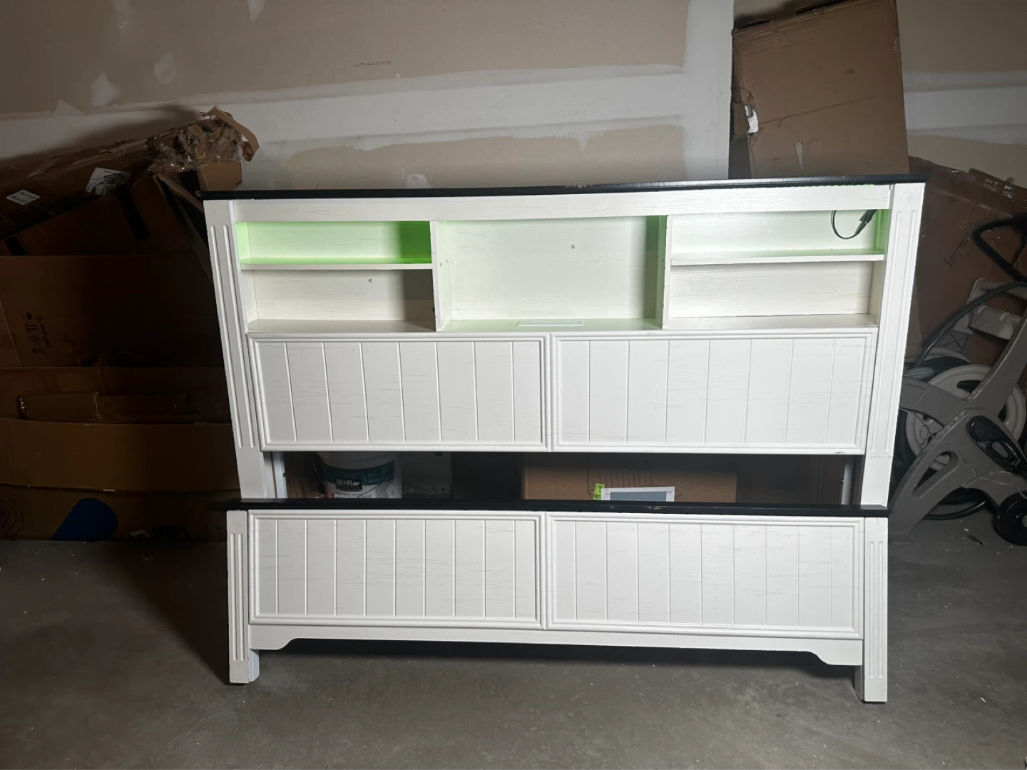White and black Queen bed dissasembled with Outlets - photo 4