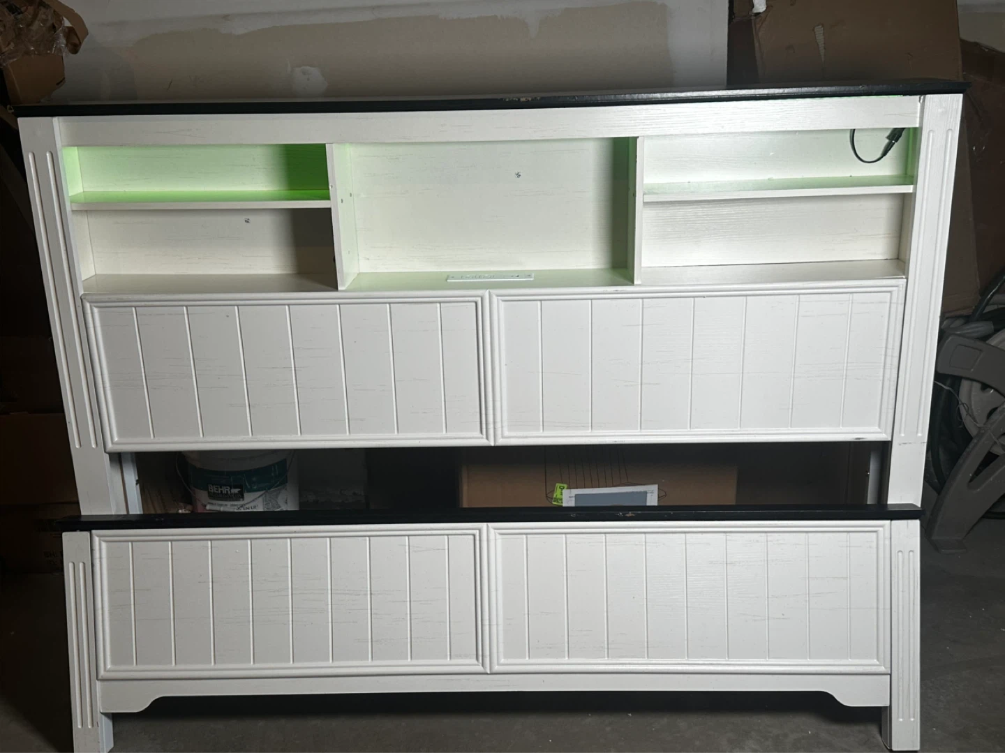 White and black Queen bed dissasembled with Outlets - photo 3