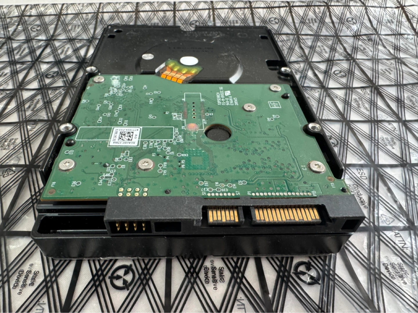 WD Black 2TB HDD | High-Performance Storage Drive - photo 2