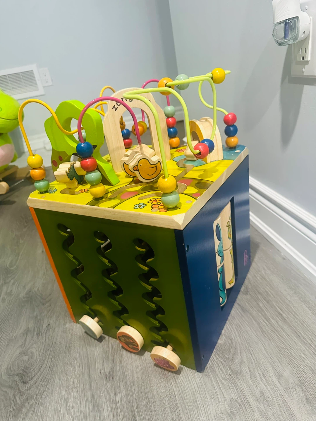 B. Zany Zoo Wooden Activity Cube - photo 3