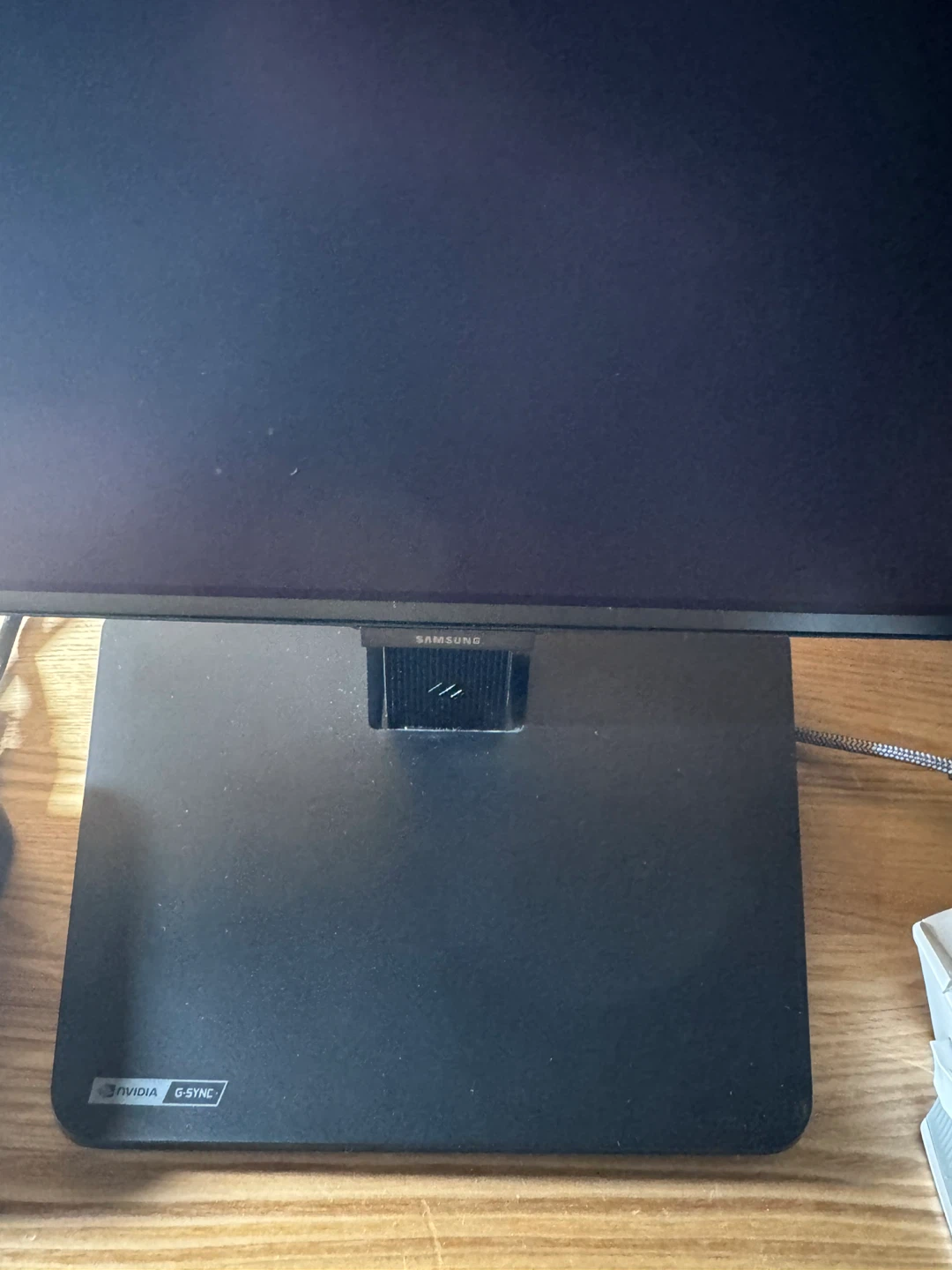 27 inch Samsung G5 OLED Odyssey Gaming Monitor - photo 2