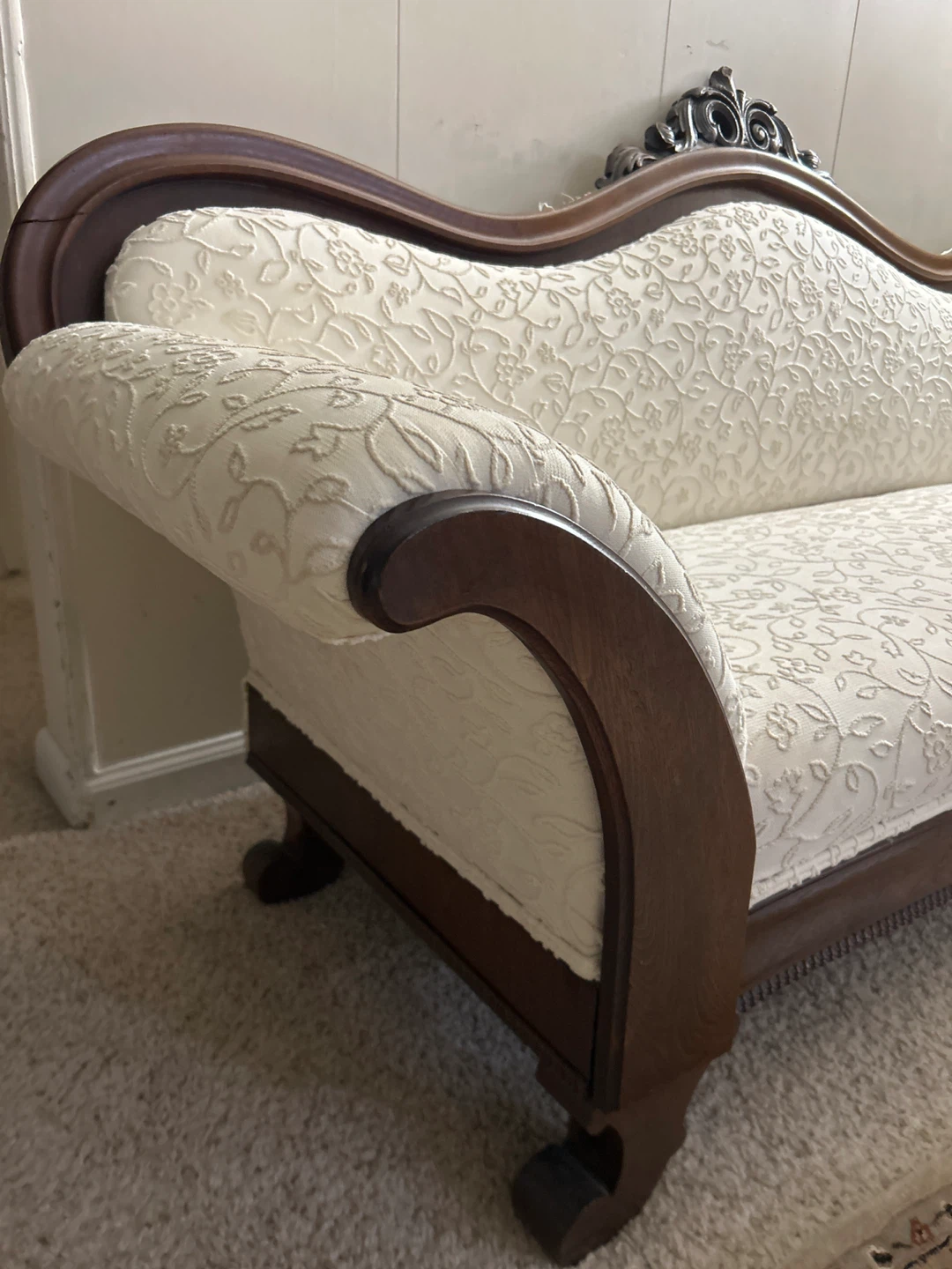 Antique Style Settee Couch - Ornate Wood Frame - photo 3