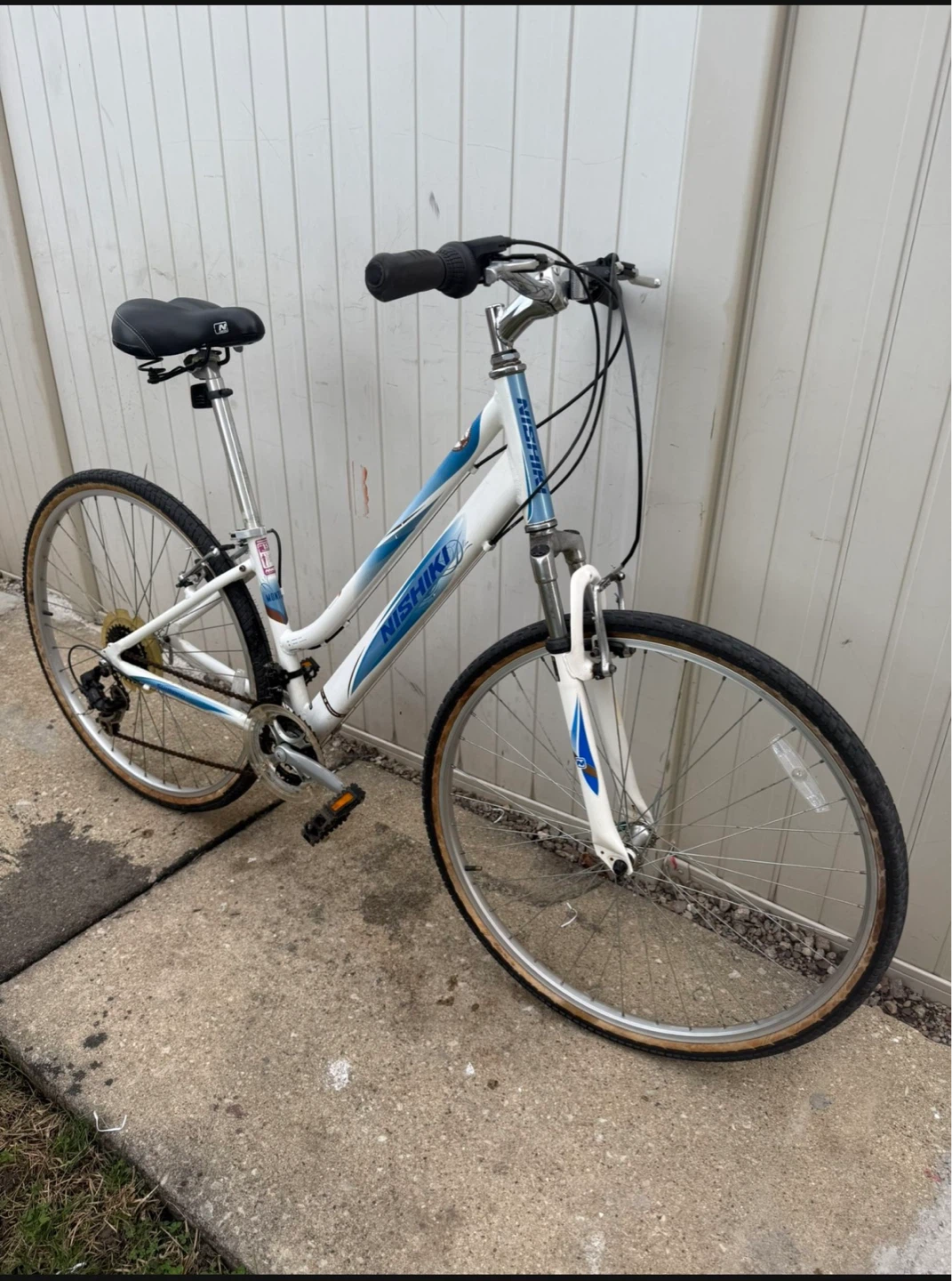 Nishiki Contour Women's Hybrid Bike - 15" Frame Size - photo 3