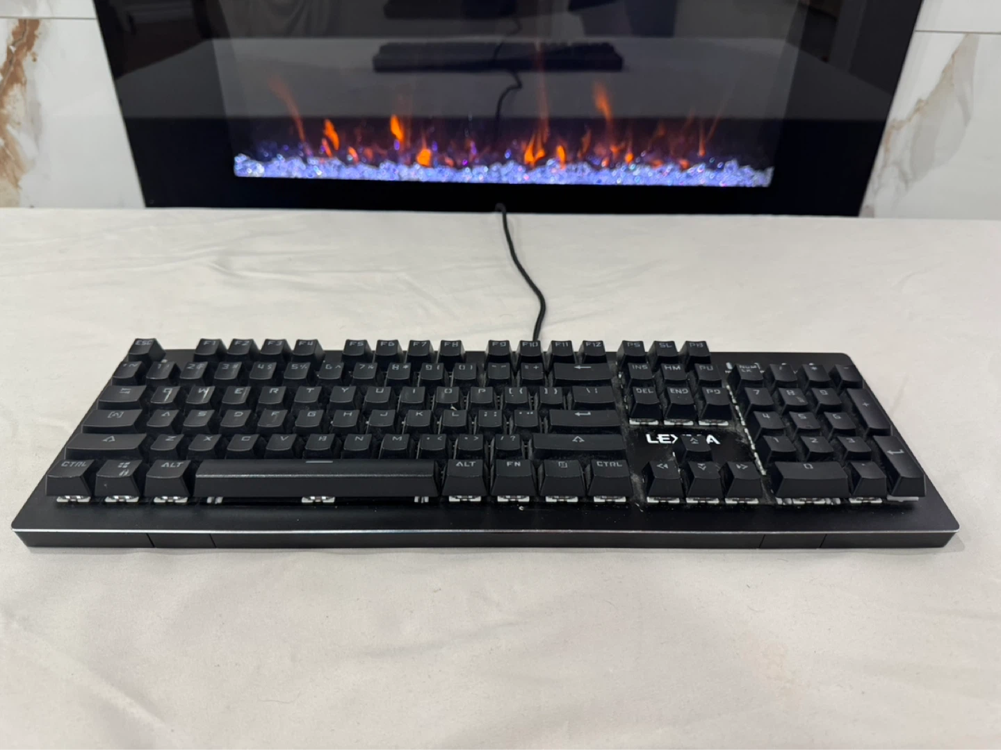 Lexma Wired Mechanical Keyboard | Simple RGB Mechanical Feel