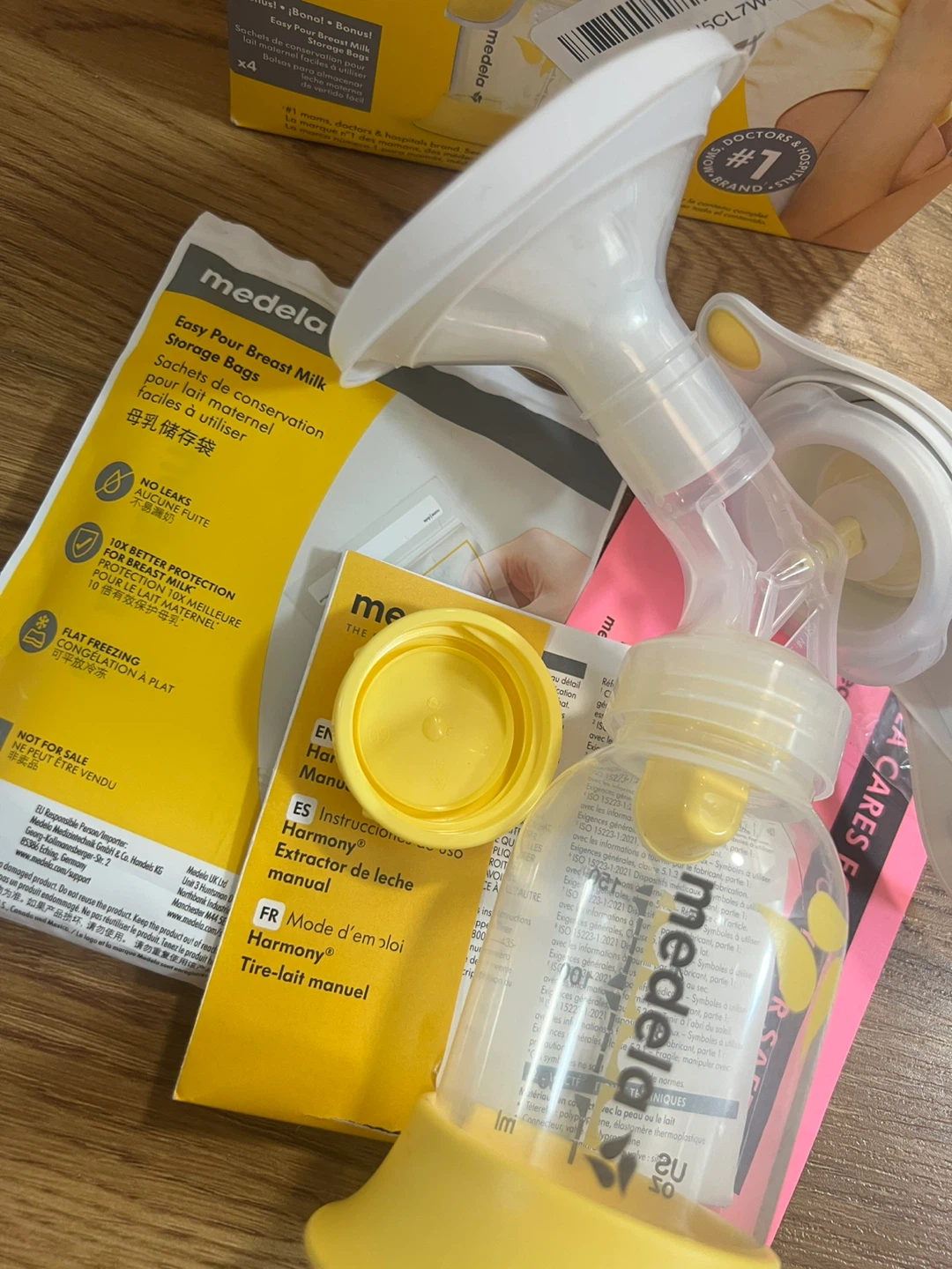 Medela Harmony Manual Breast Pump - photo 4