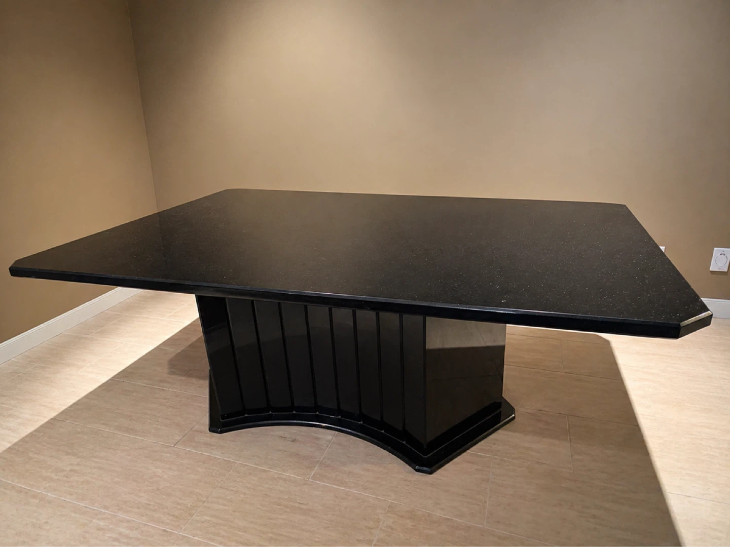 Black Granite Dining Table - photo 2