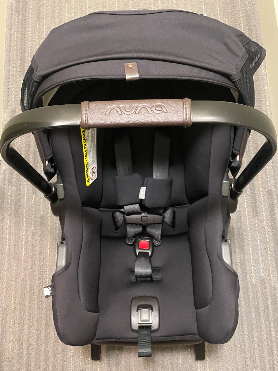 Nuna Pipa Infant Car Seat with Base