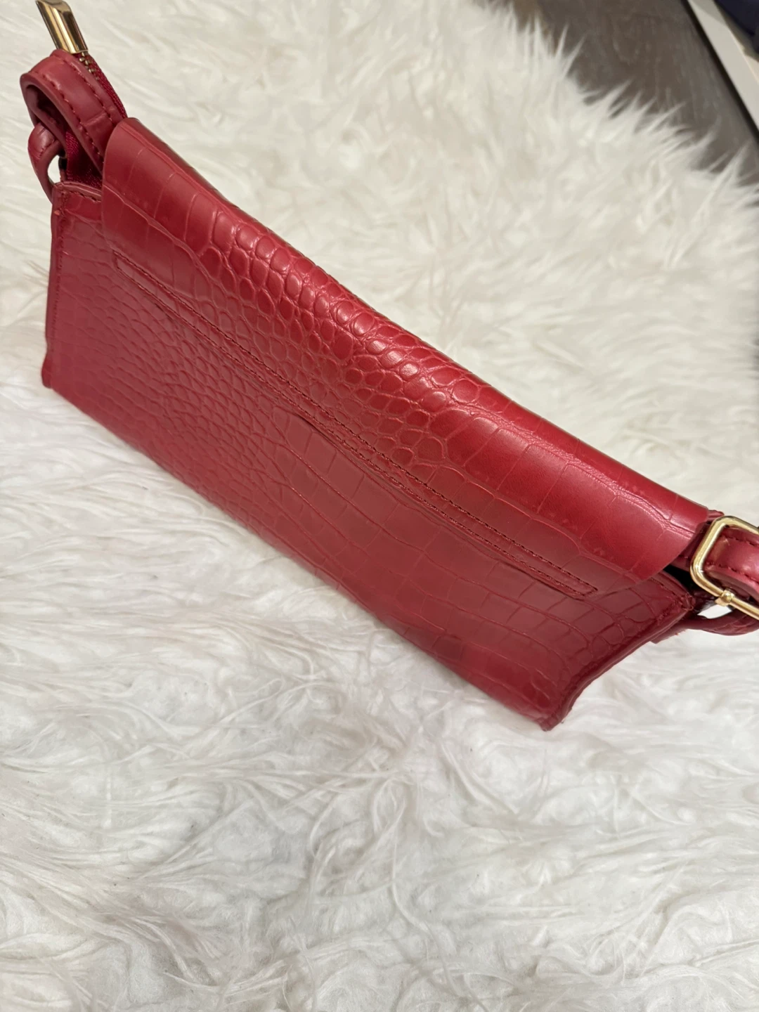 Red Croc-Embossed Clutch Purse - photo 2