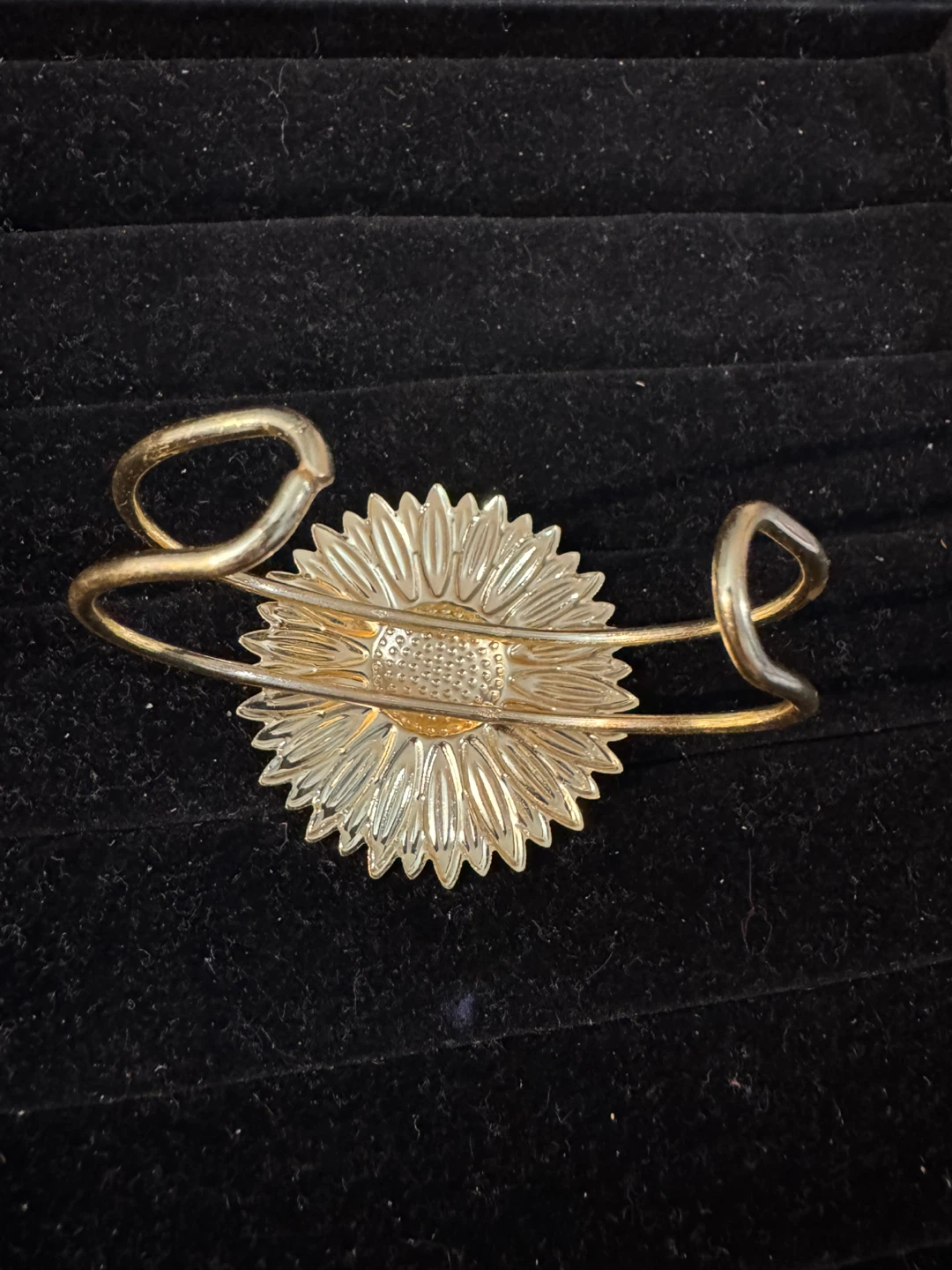 Gold tone Sunflower Cuff Bracelet with Leopard Print - photo 3
