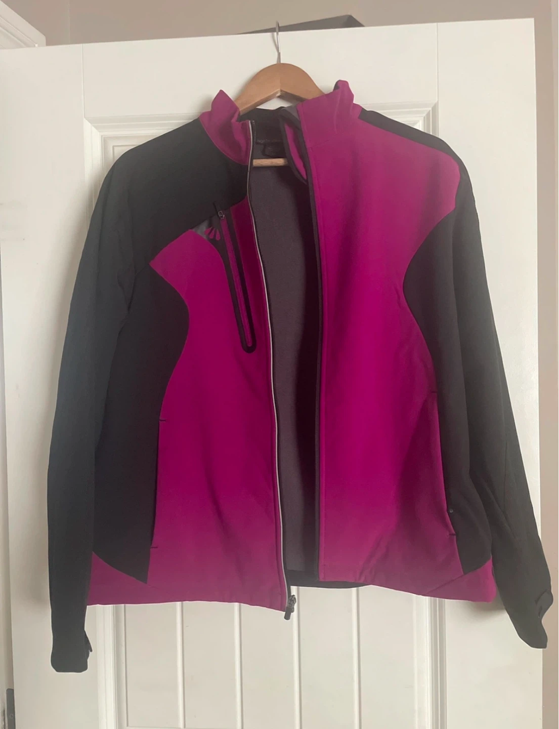 Women's Black and Magenta Jacket - photo 2