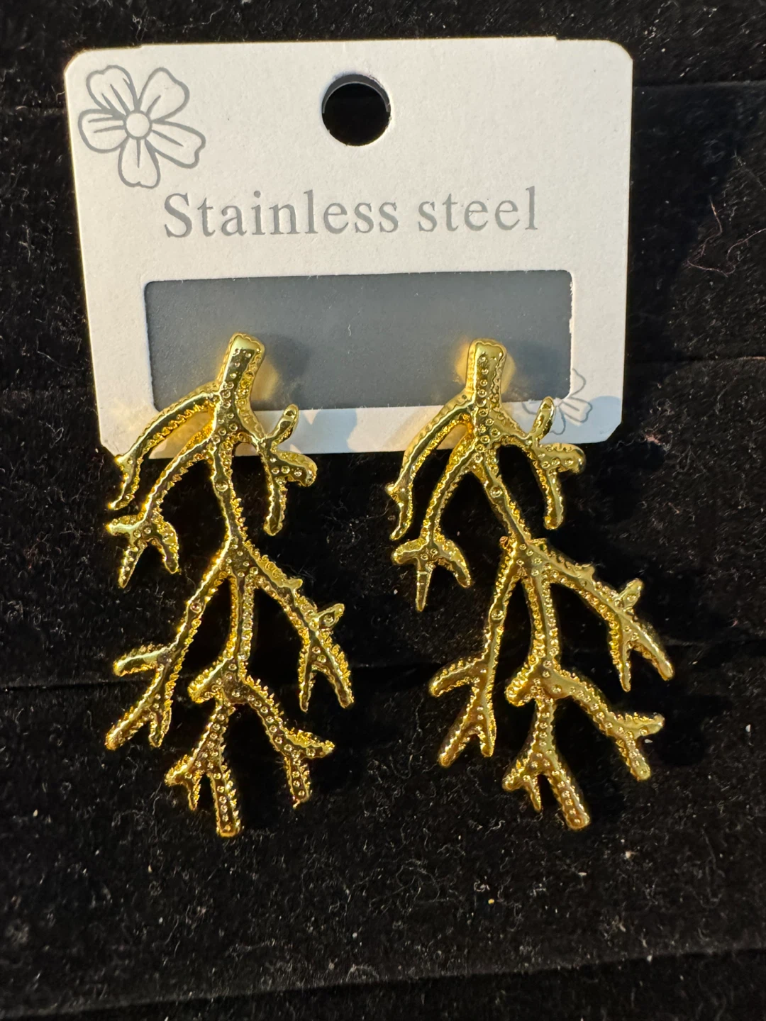 Gold coloured stainless steel branch earrings - photo 3