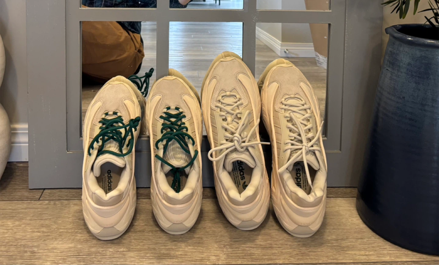 Brand New Adidas Oznoua Sneakers Beige with Green Laces - photo 2