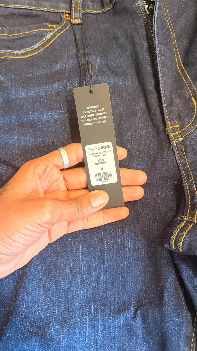 Fashion Nova Dark Wash Stretch Skinny Jeans Size 9 - photo 2