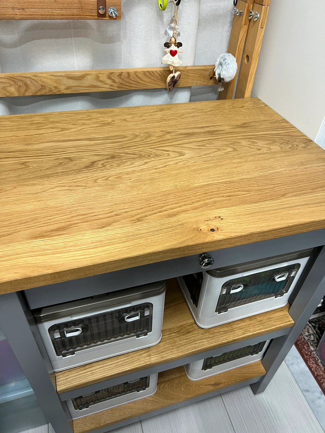 Kitchen Island + Wall shelf – Great Condition - photo 3