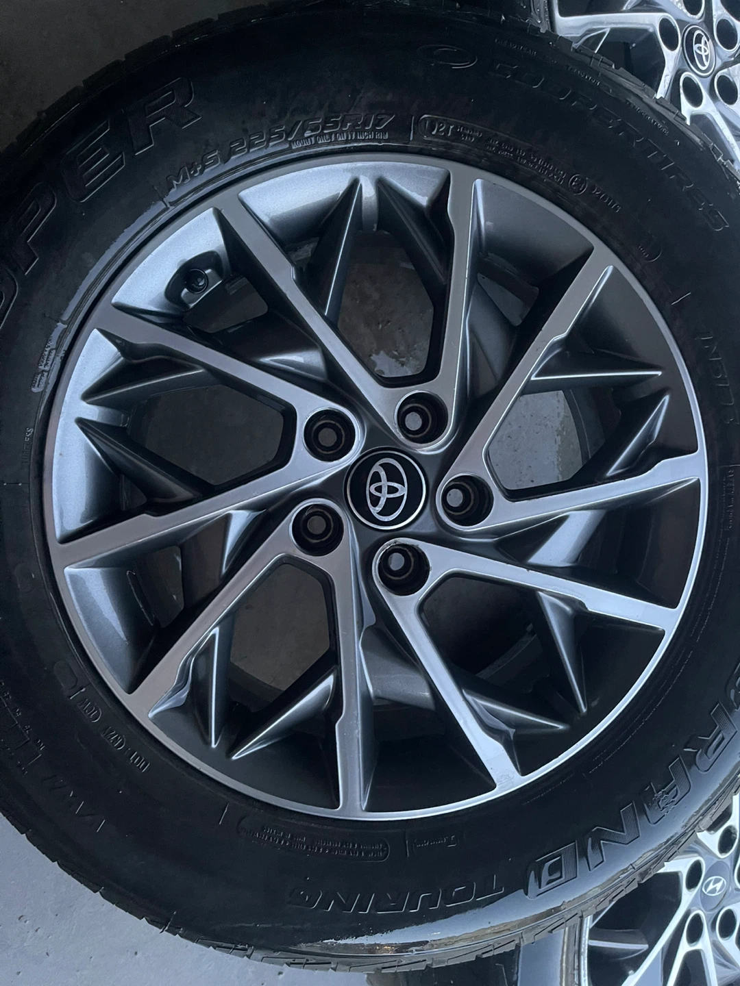 Toyota RAV4 Wheels 225/65/17 - photo 3