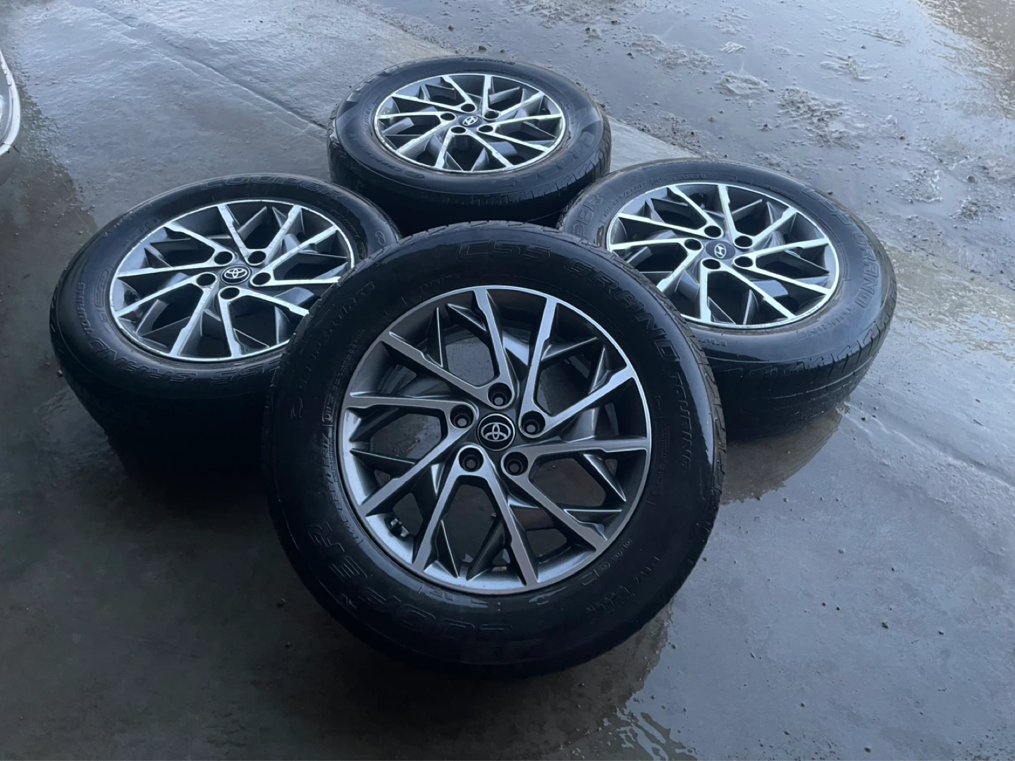 Toyota RAV4 Wheels 225/65/17 - photo 4
