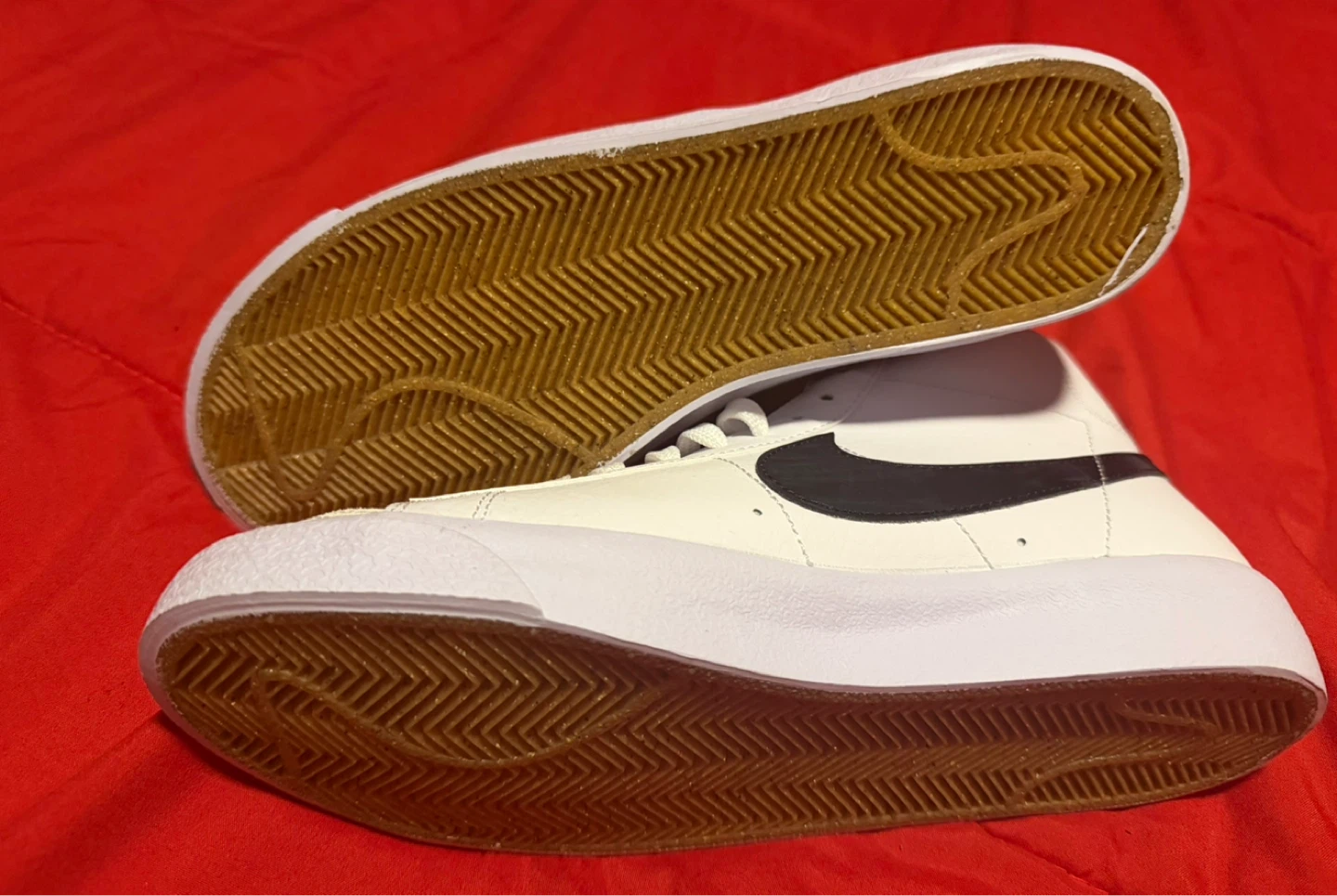 Nike Blazer Mid '77 Boys Size 7Y White Black Sneakers - photo 2