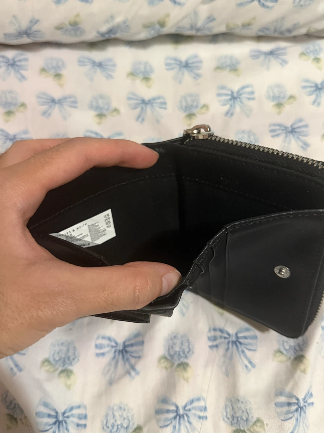 Charles & Keith Black Bi Fold Leather Wallet - photo 5