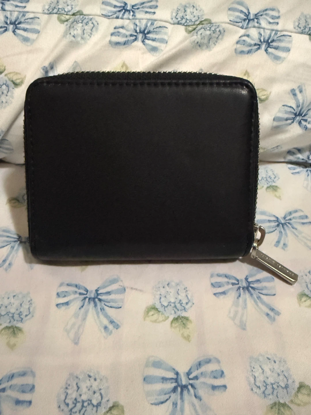 Charles & Keith Black Bi Fold Leather Wallet - photo 2