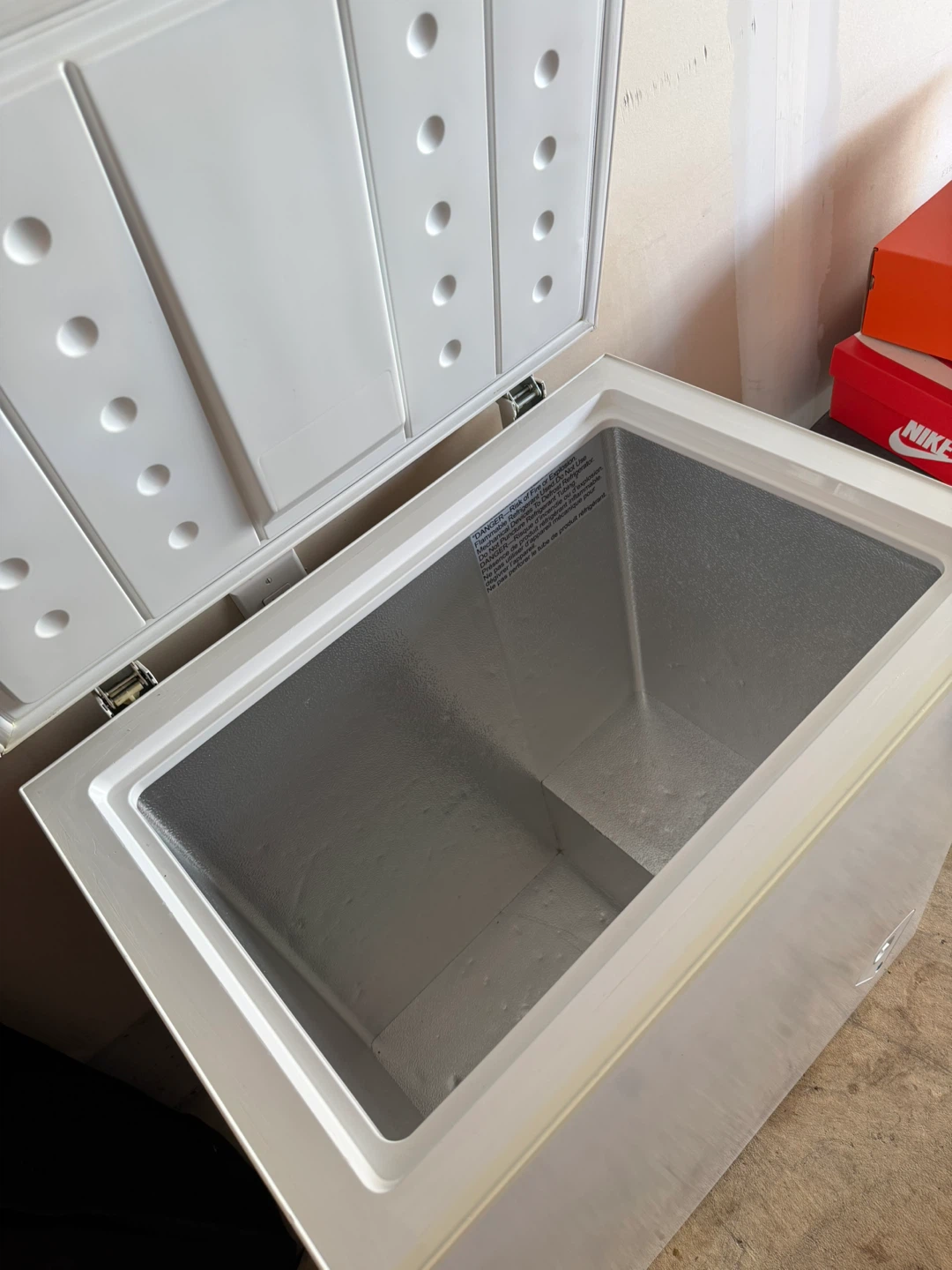 Insignia White Chest Freezer
