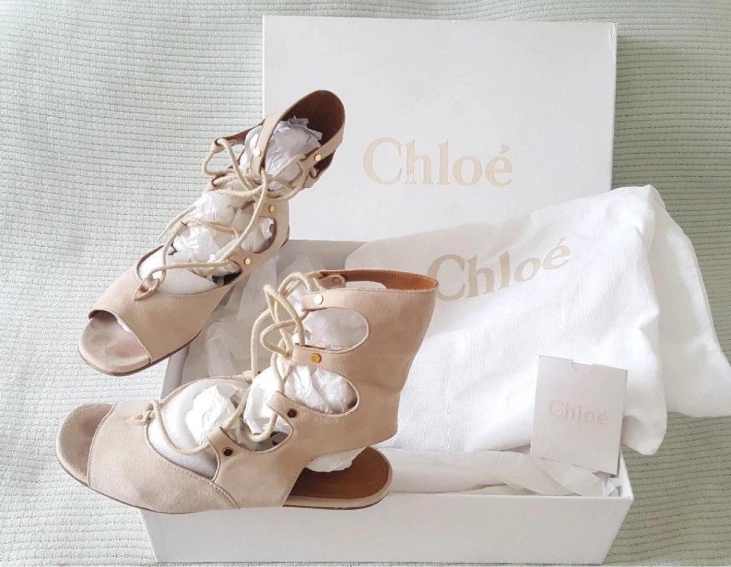 🌱 $995 Chloe 7.5 Lettonia Lace-Up Suede Gladiator Sandals 37.5 - photo 3