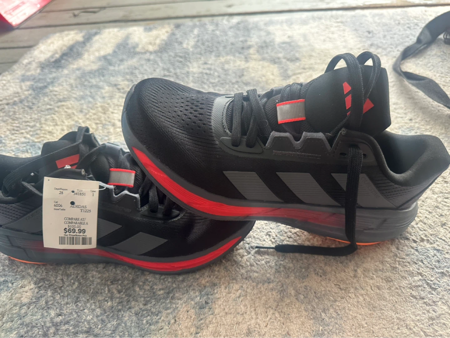 Adidas Running Shoes Men's Size 10.5 Black/Red
