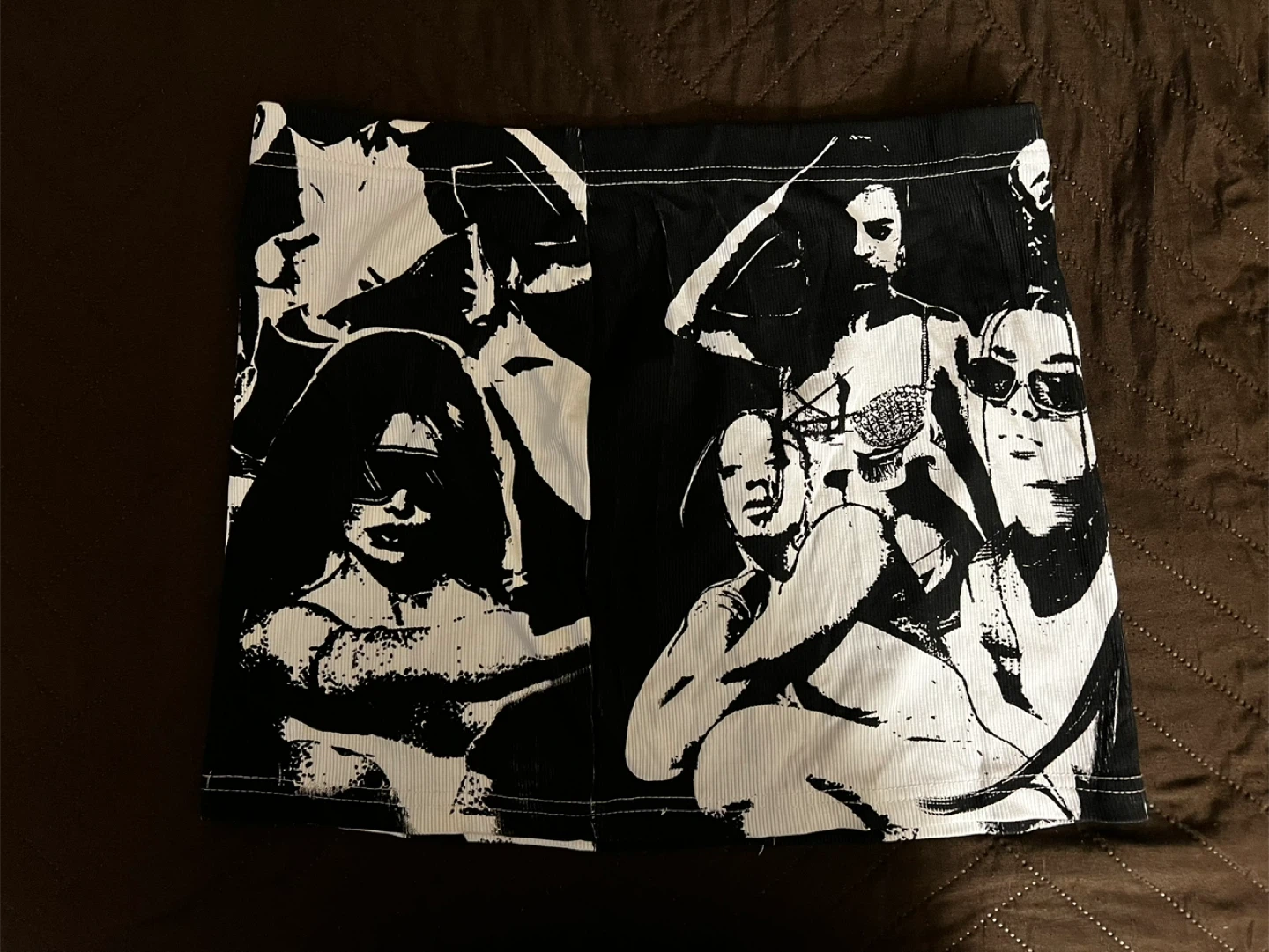 Black & White Graphic Mini Skirt - photo 2