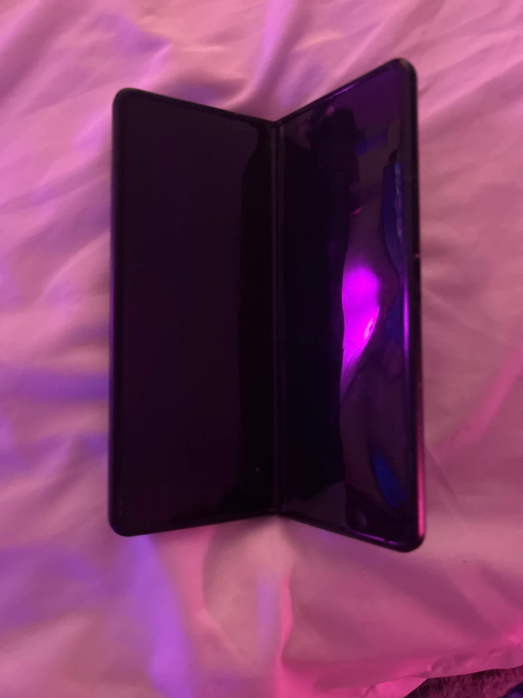 Samsung Galaxy Z Fold 3 - photo 2