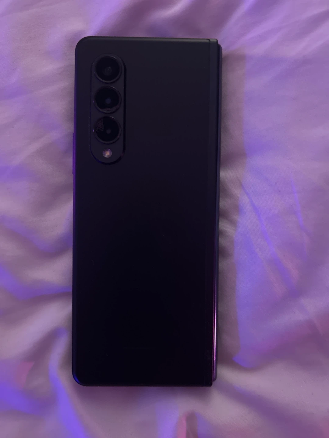 Samsung Galaxy Z Fold 3 - photo 3