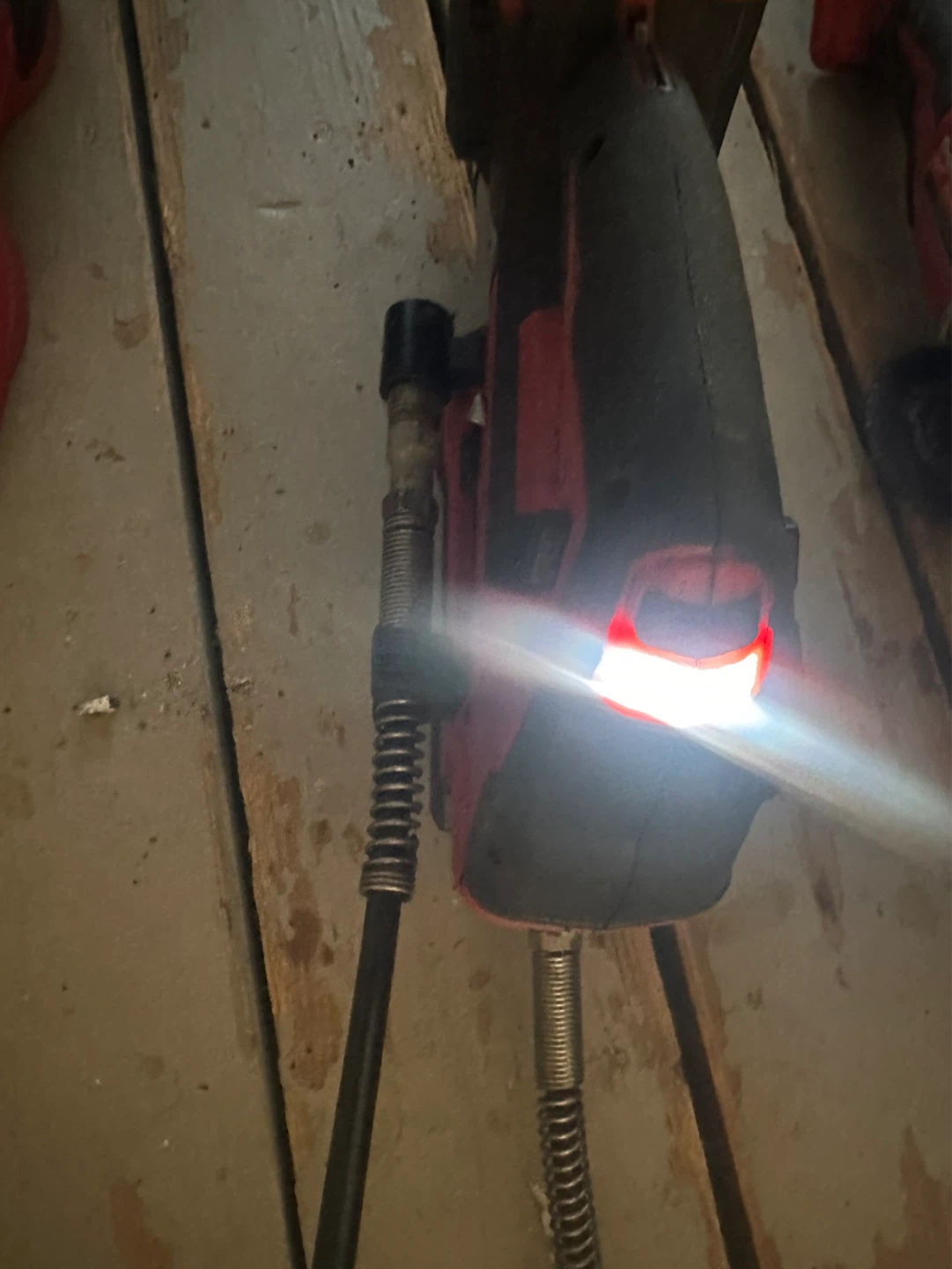 Milwaukee M18 Cordless Grease Gun - photo 5