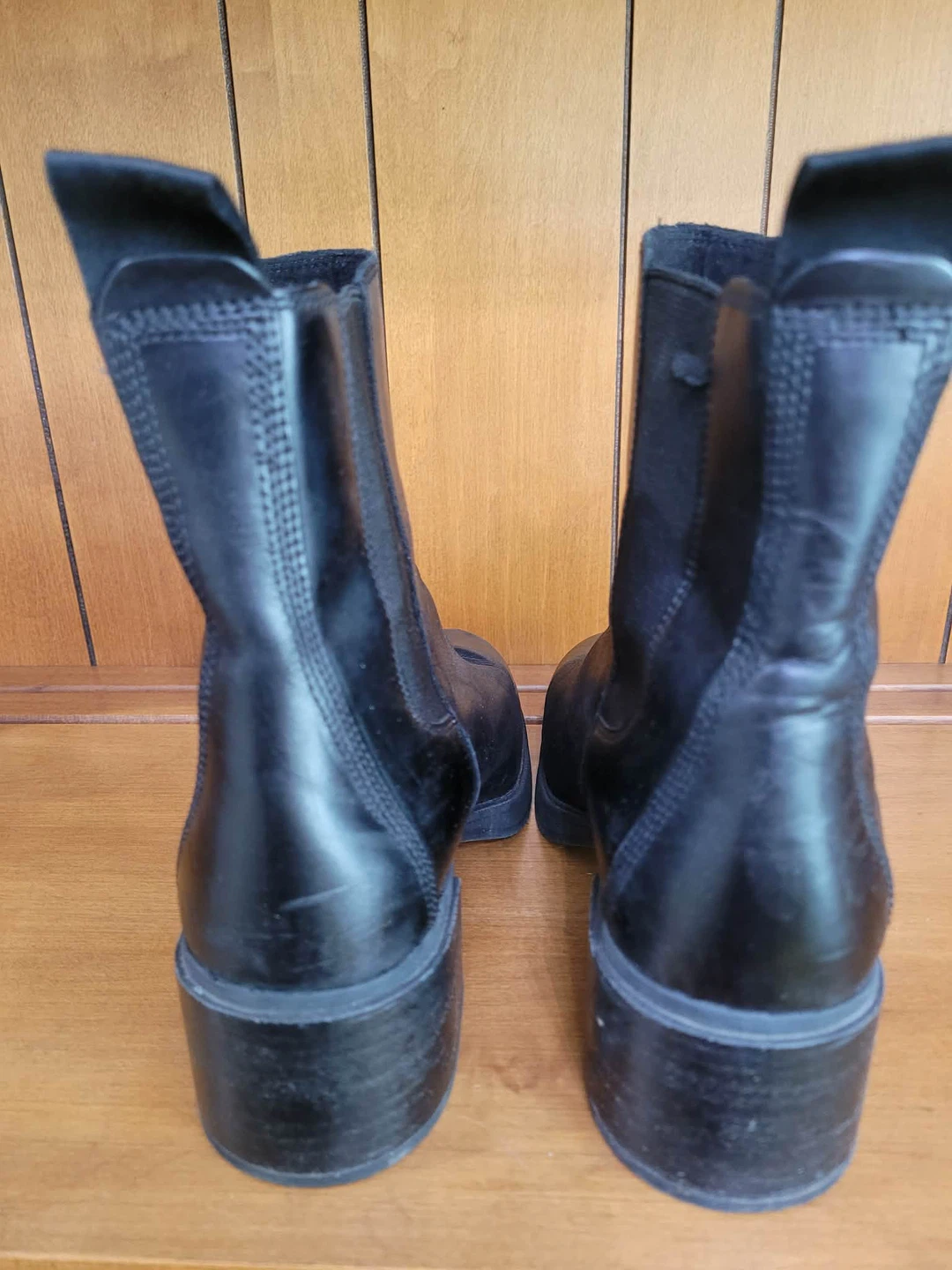 Timberland Black Leather Chelsea Boots size 8 - photo 2