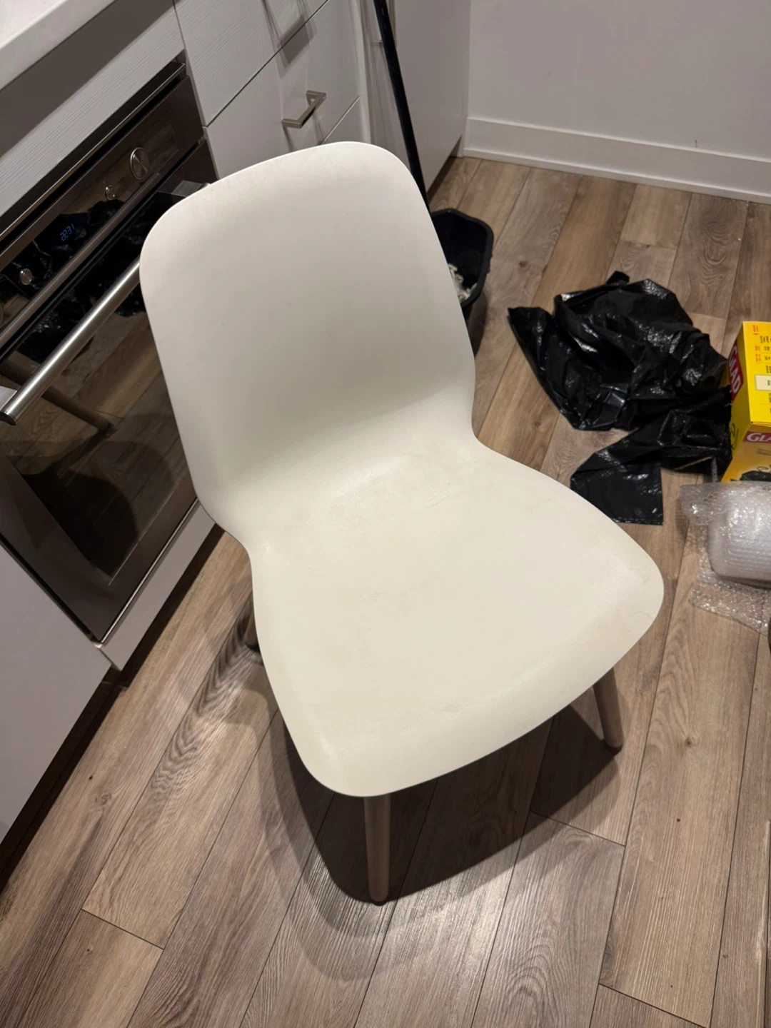 White accent chair (price for 2) - photo 2