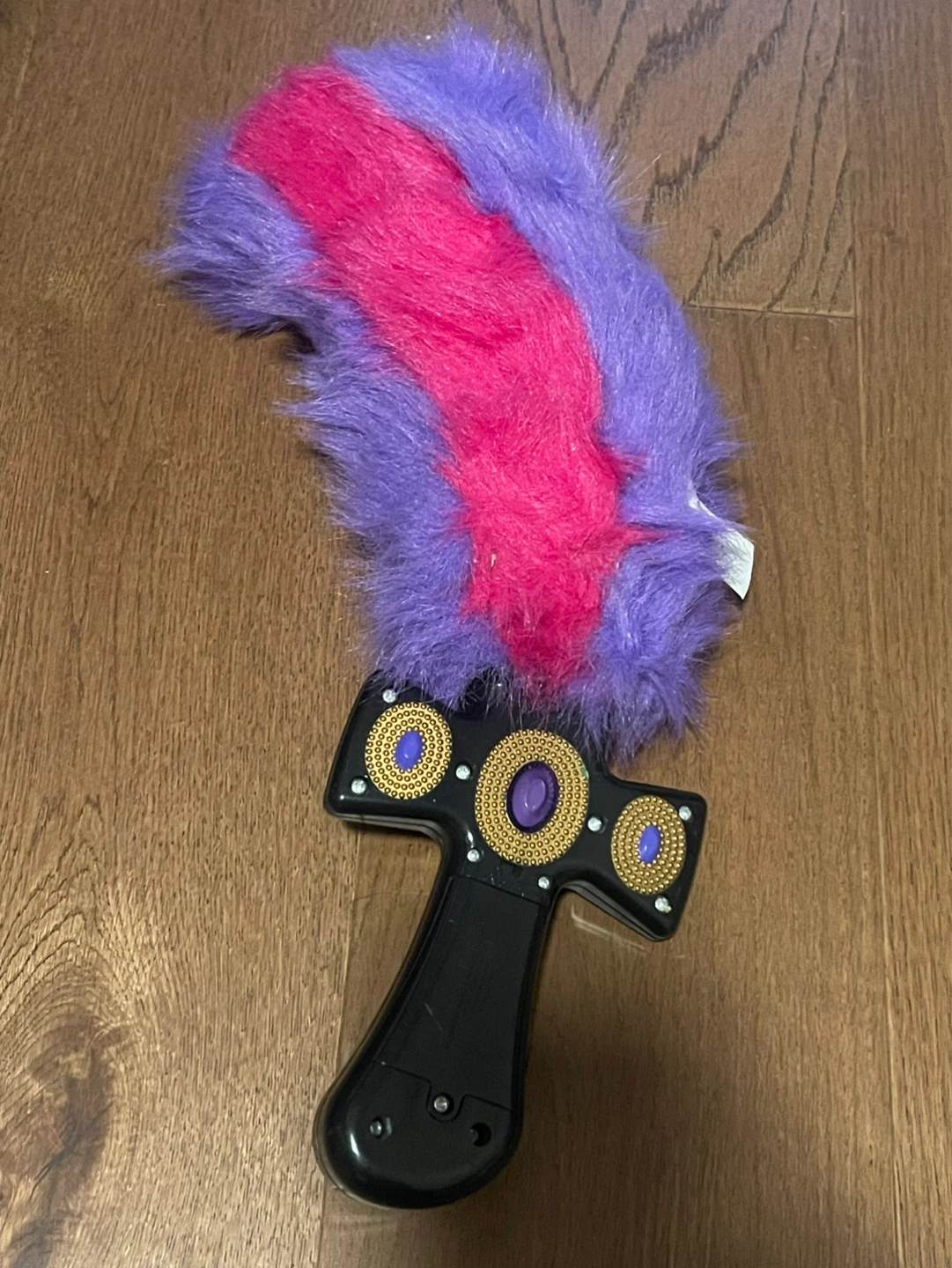 The Wiggles Furry Tail Wand Toy - Captain Feathersword - photo 2
