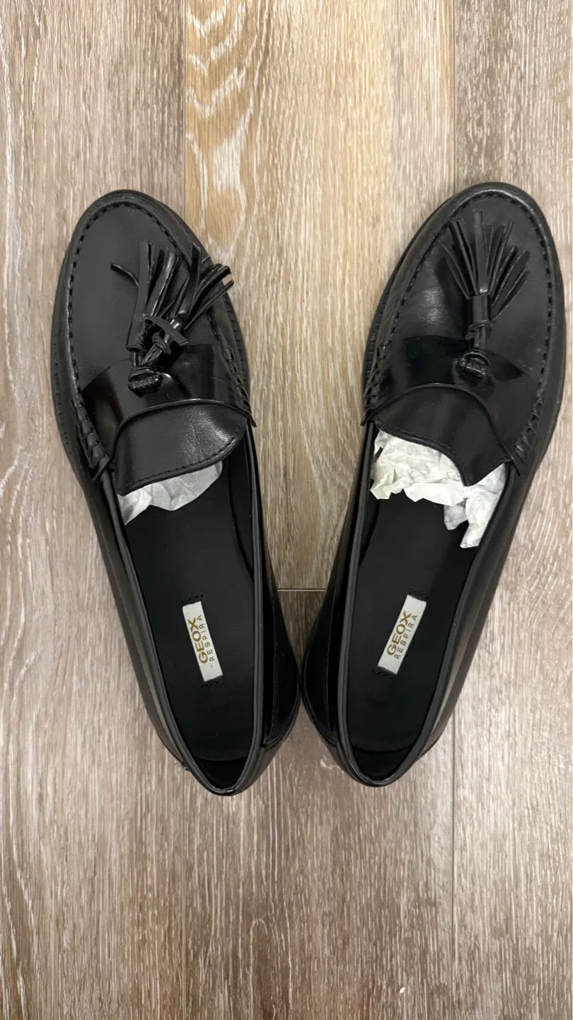 Geox Black Leather Tassel Loafer Shoes - photo 3