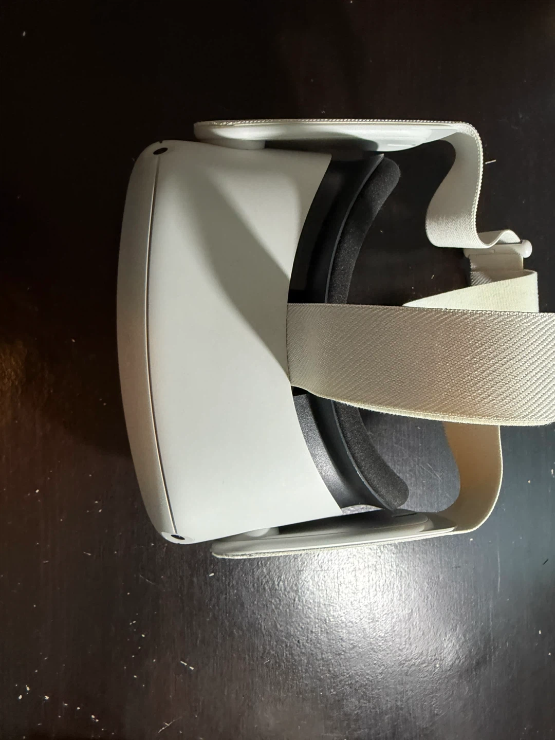 Meta Quest 2 VR Headset and Controllers - photo 3