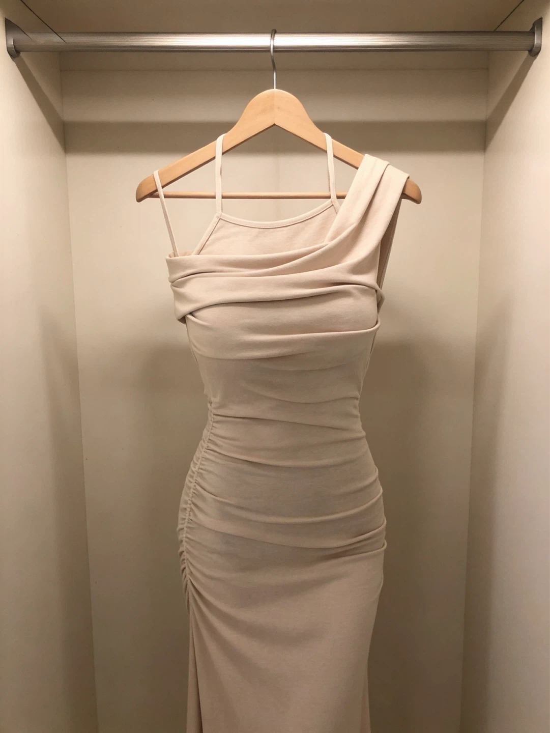 Brand New Elegant Draped Maxi Dress (Wedding Guest / Date Night) - photo 2