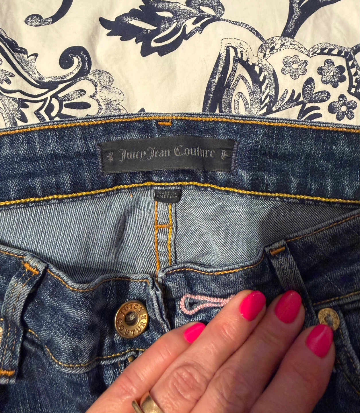 Juicy Couture "Sunny Straight" Jeans - Size 27 - photo 2