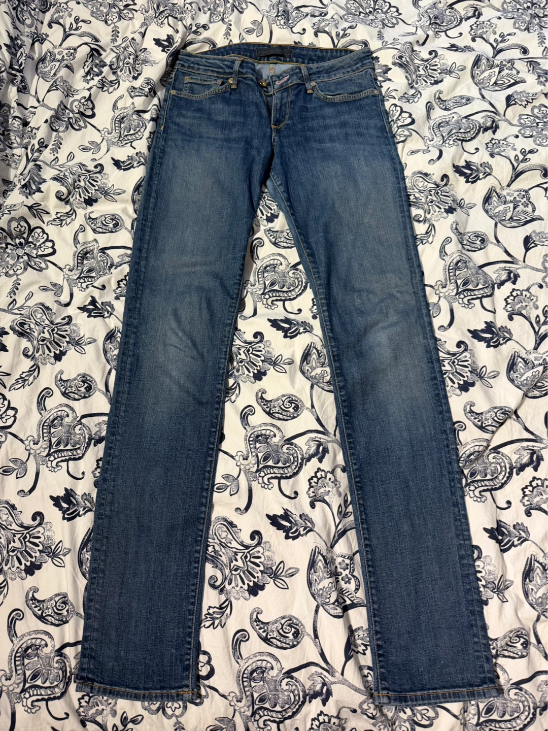 Juicy Couture "Sunny Straight" Jeans - Size 27