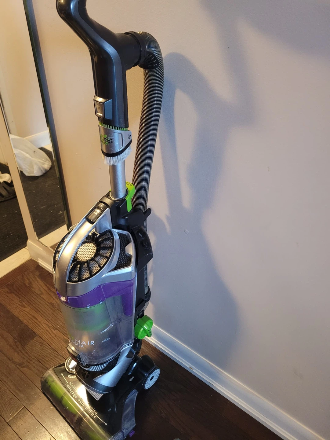 BISSELL CleanView Swivel Pet Vacuum - photo 3