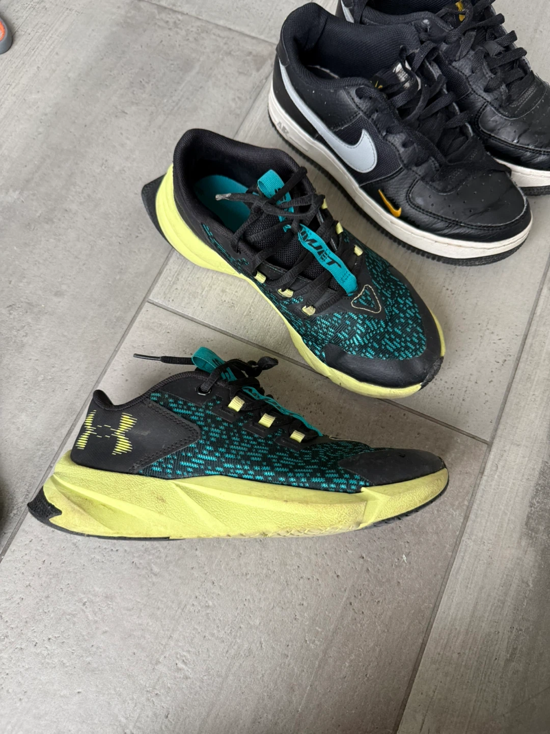 Kids sneakers - photo 2