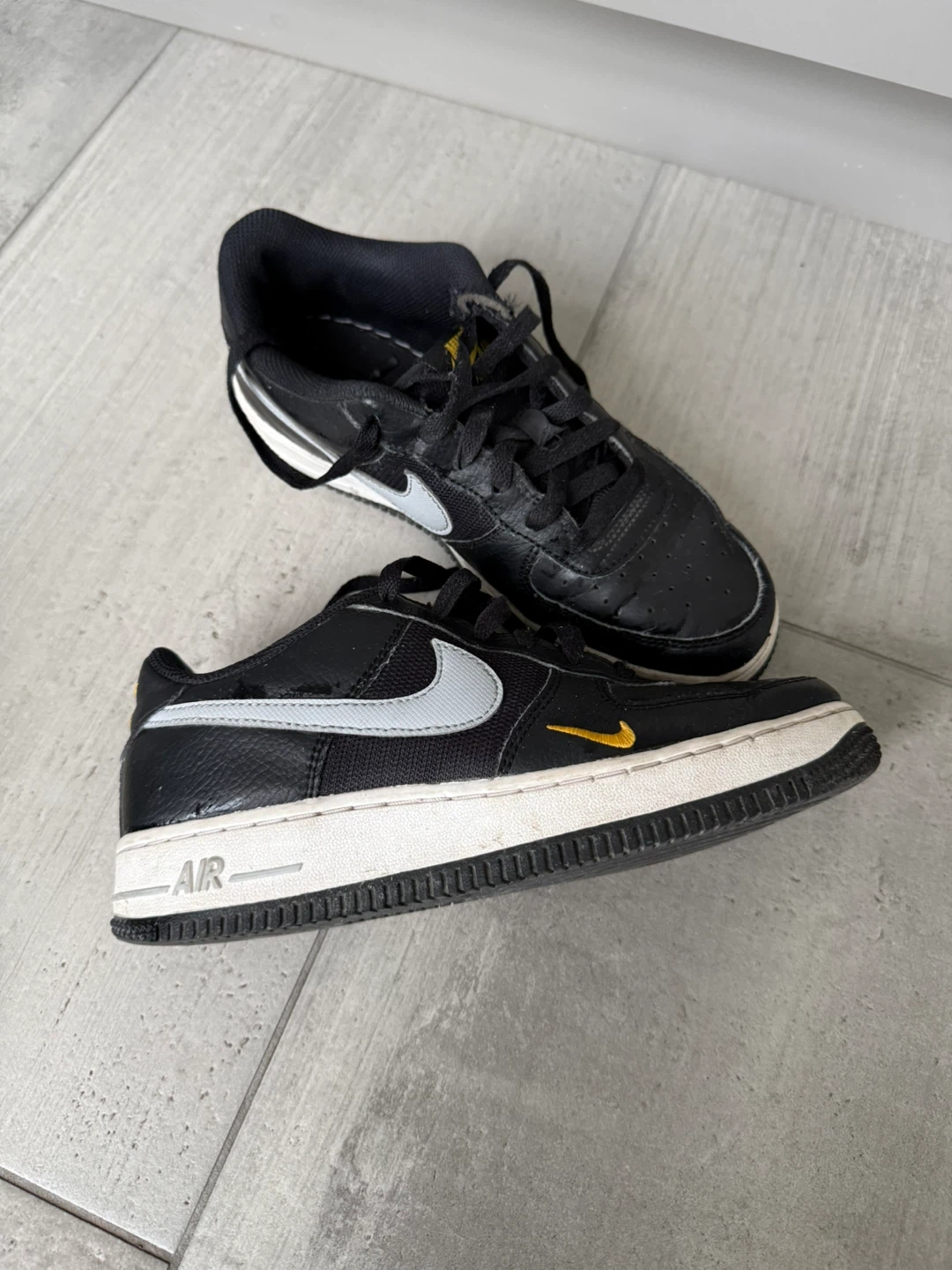 Kids sneakers - photo 3