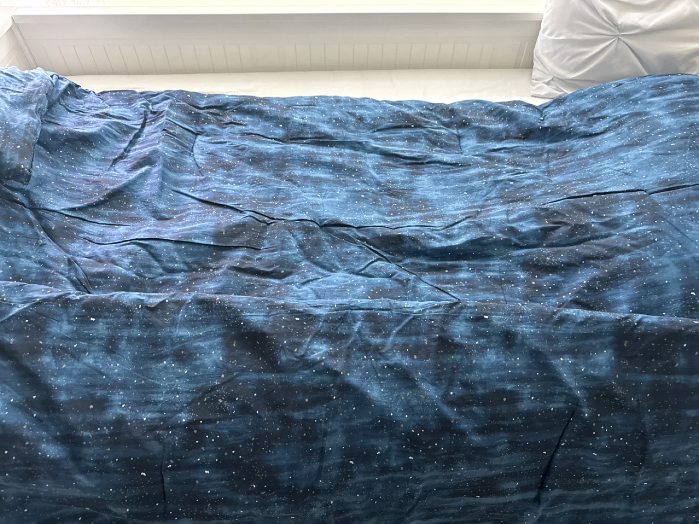 Indigo Home Queen size comforter