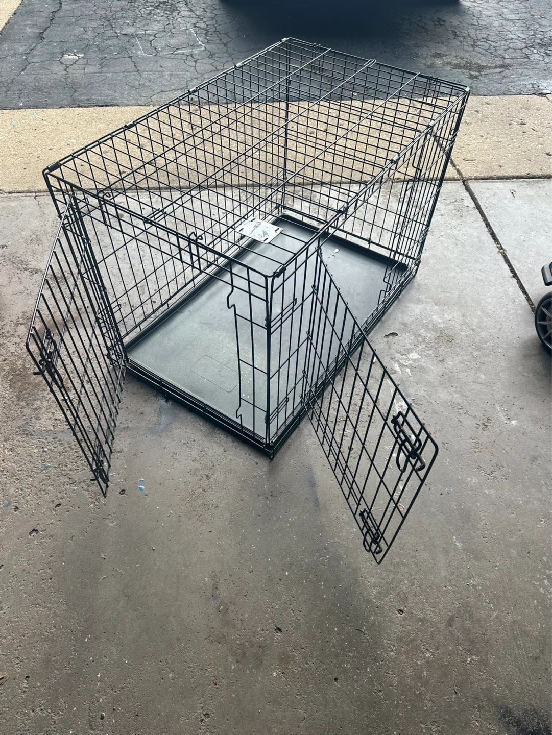 Large Black Wire Dog Crate with Two Doors - photo 2