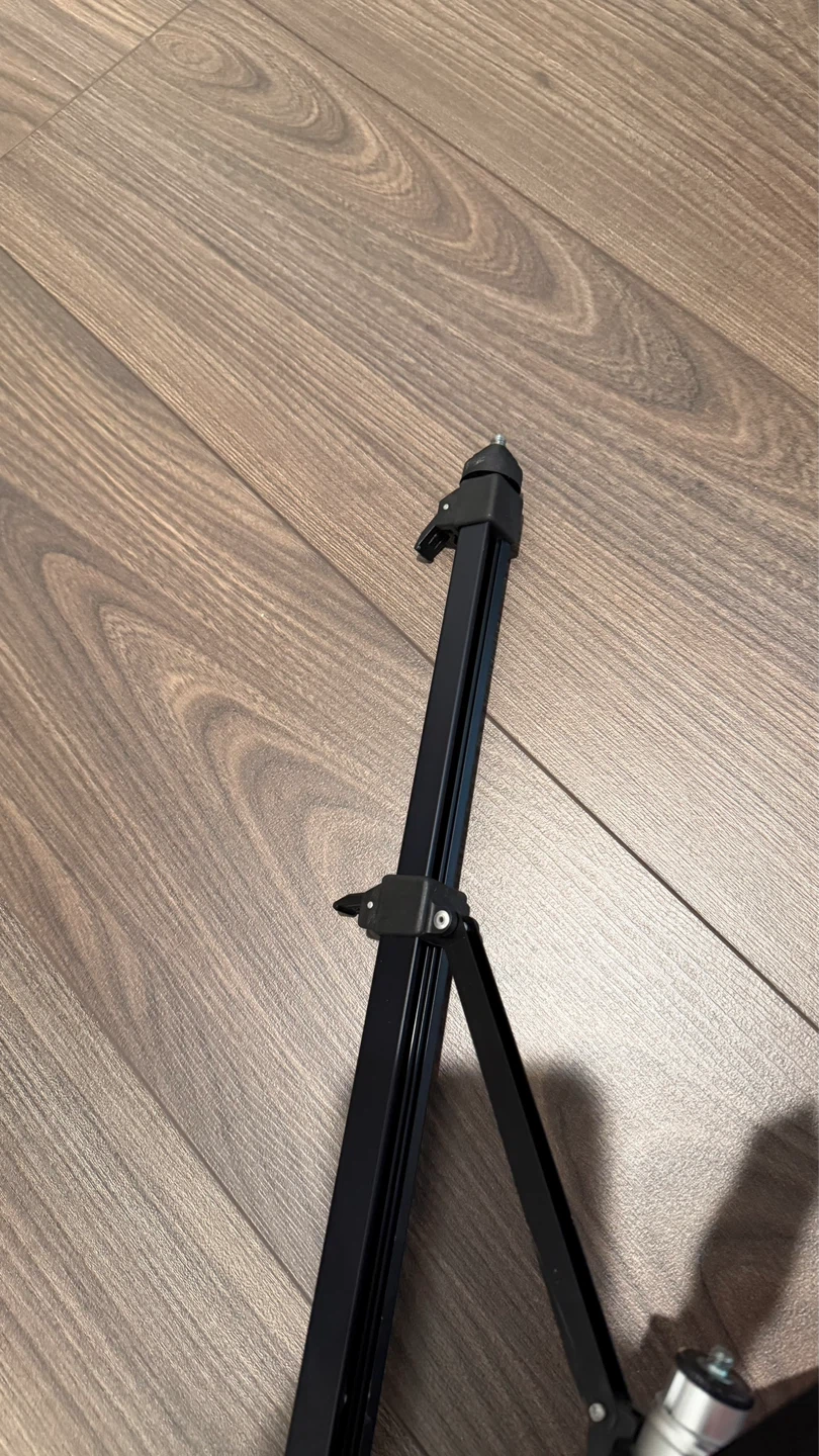 Camera Tripod with Quick Release Plate - photo 4