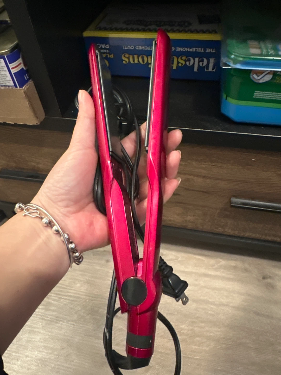 Conair BOUTIQUE Hair Straightener - photo 2